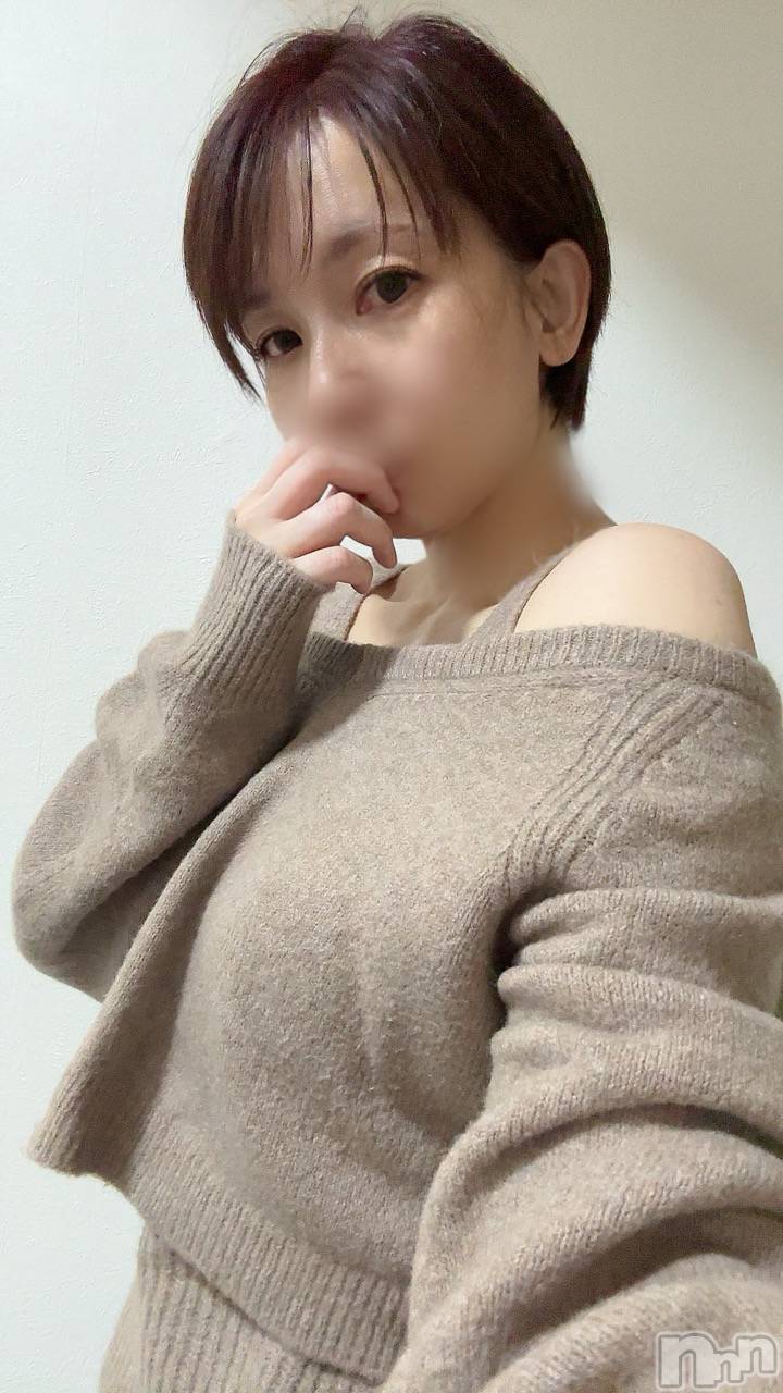 新潟風俗エステSOARIS-ソアリス-(ソアリス)かおり(35)の2024年11月10日写メブログ「よく寝た( ˇωˇ )」