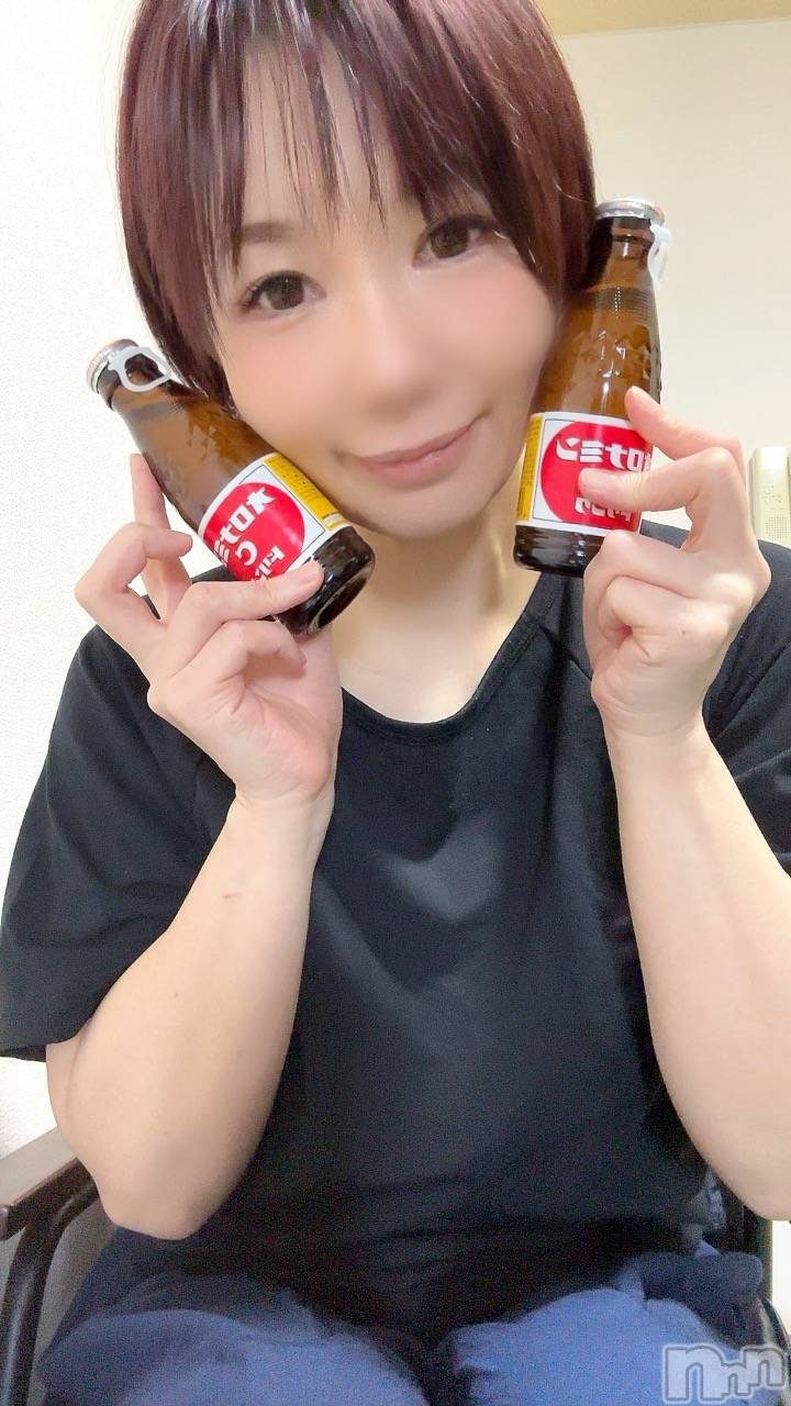 新潟風俗エステSOARIS-ソアリス-(ソアリス)かおり(35)の2025年4月30日写メブログ「すっぴんわっしょい└(ﾟ∀ﾟ└)　(┘ﾟ∀ﾟ)┘」