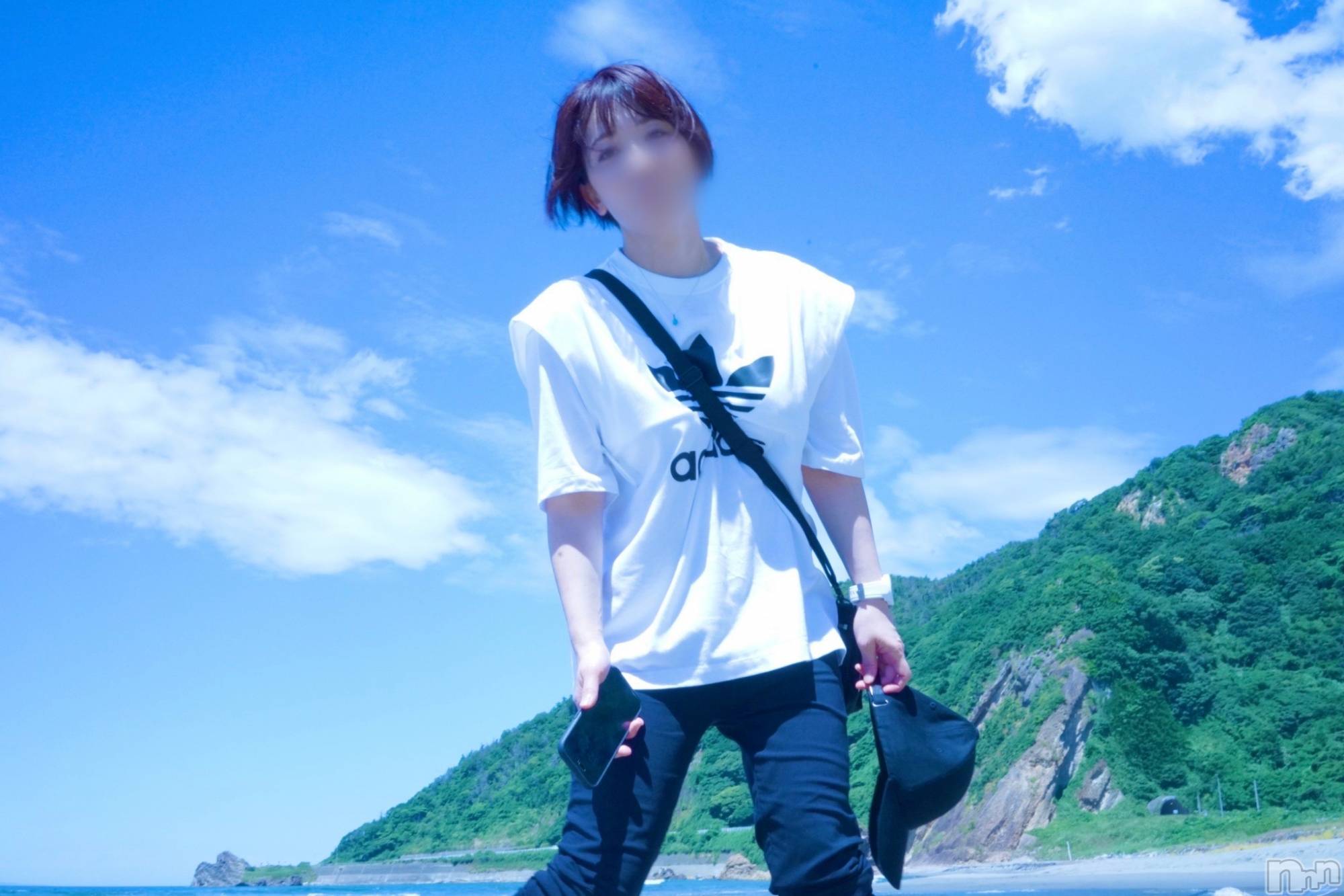 新潟風俗エステSOARIS-ソアリス-(ソアリス)かおり(35)の2025年7月1日写メブログ「夏が始まった音がした」