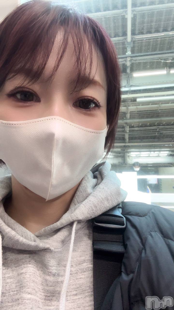 新潟デリヘルSOARIS-ソアリス-(ソアリス)かおり(35)の2025年12月6日写メブログ「新潟から逃亡中✊」