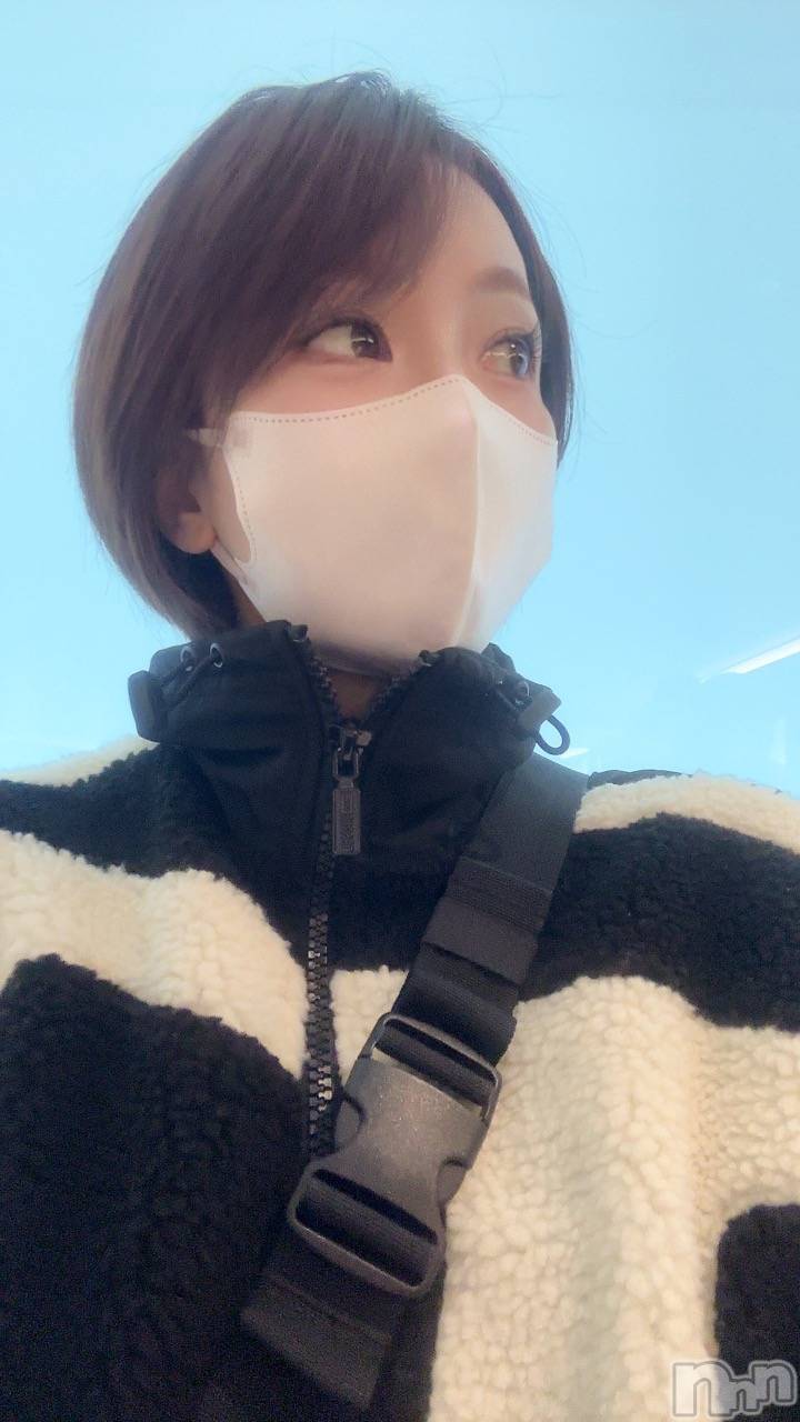 新潟デリヘルSOARIS-ソアリス-(ソアリス)かおり(35)の2026年1月5日写メブログ「出勤(∩'-'⊂)ｼｭｯ」