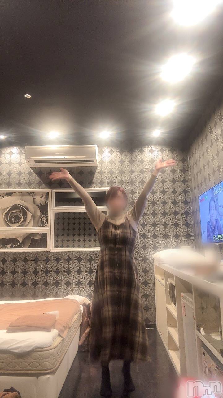 新潟デリヘルSOARIS-ソアリス-(ソアリス)かおり(35)の2026年3月12日写メブログ「出勤終了しました🍎」