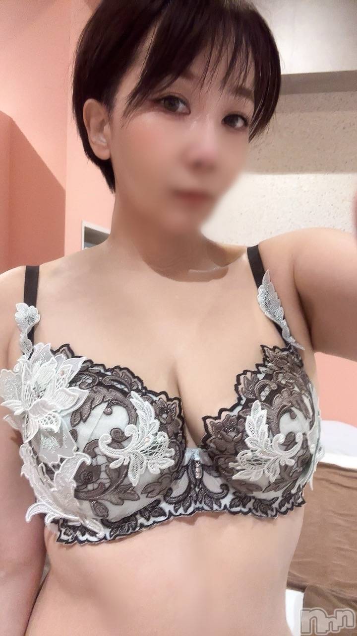 新潟デリヘルSOARIS-ソアリス-(ソアリス)かおり(35)の2026年9月5日写メブログ「マッサージガチでエロい人」