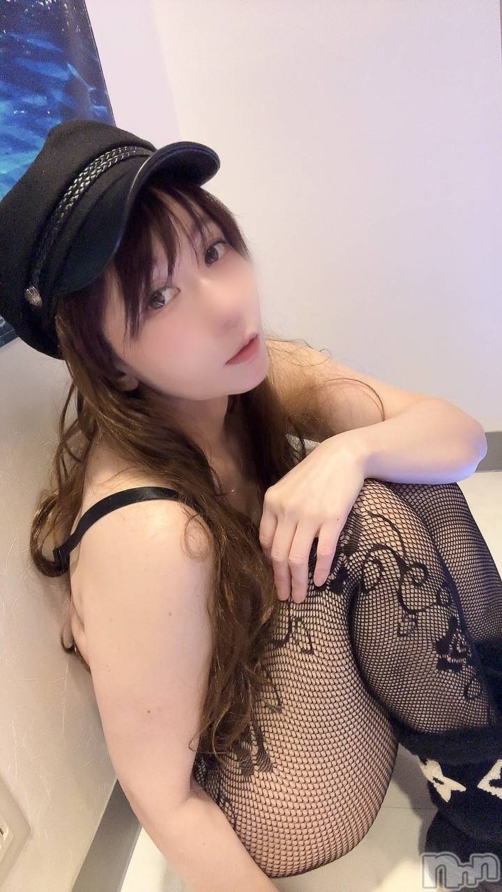 新潟デリヘルSOARIS-ソアリス-(ソアリス)かおり(35)の2026年10月17日写メブログ「出勤終了しました✊🍎」