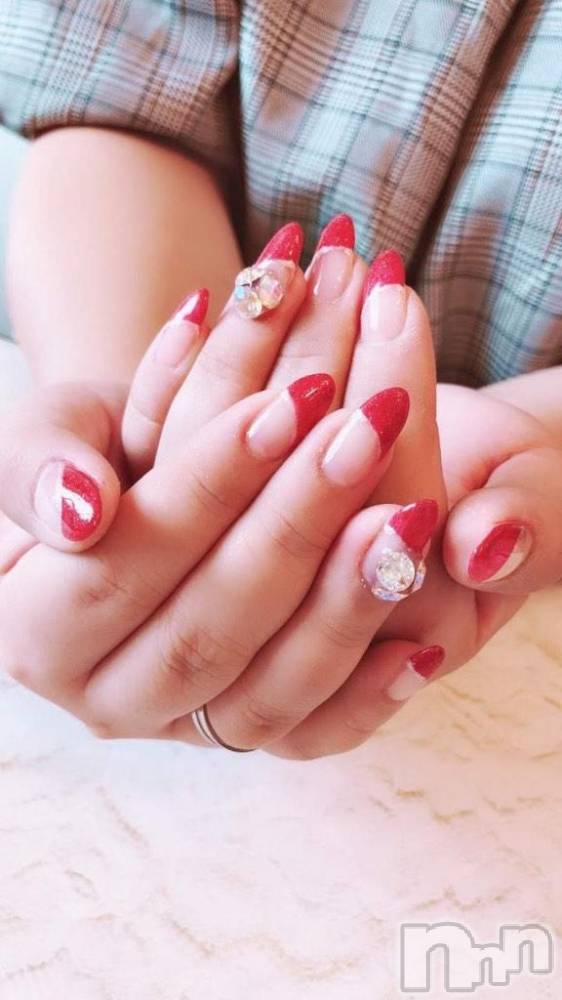 松本発ぽっちゃり癒し姫 松本店(イヤシヒメマツモトテン) 【B】村上るか(33)の8月20日写メブログ「何色がすき？」