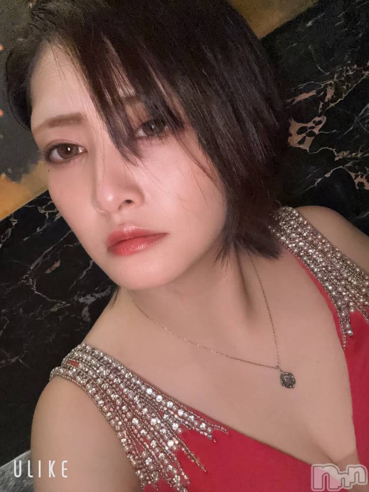 ���ܱ�������Х��顦�����CLUB FOUR LEAF(�ե����꡼��) �ޤ���11��30���̥�֥�����������🫶�Ƕ�ޤ��ϥޤäƤ륲�����