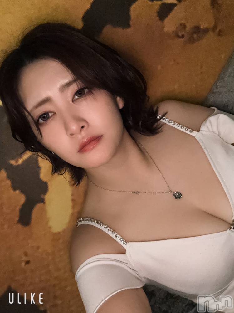 ���ܱ�������Х��顦�����CLUB FOUR LEAF(�ե����꡼��) �ޤ���1��3���̥�֥����ֽжС���