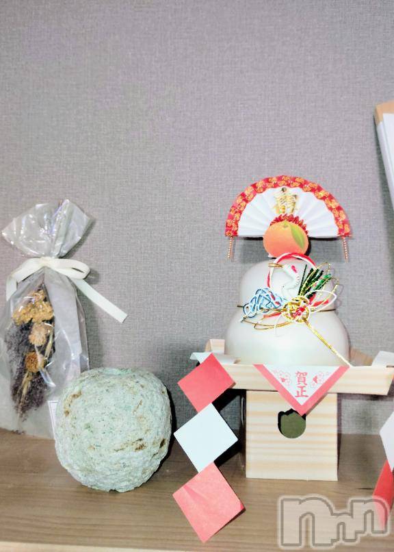 佐久発デリヘル佐久上田人妻隊(サクウエダヒトヅマタイ)ななえ(45)の2026年1月1日写メブログ「💝ななえです💝」