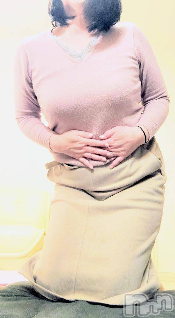 佐久発デリヘル佐久上田人妻隊(サクウエダヒトヅマタイ)ななえ(45)の2026年3月12日写メブログ「💝くびれができた、ななえに逢いにきて💝」