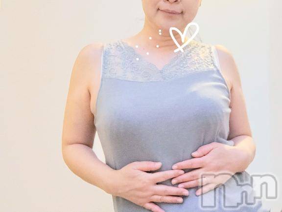 佐久発デリヘル佐久上田人妻隊(サクウエダヒトヅマタイ)ななえ(45)の2026年4月7日写メブログ「🥺寒いですね..🥺」