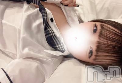 新潟デリヘル Minx(ミンクス) 芽依【新人】(19)の10月26日写メブログ「どこから脱がす❓」
