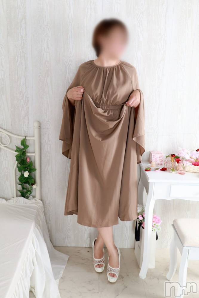 三条デリヘル人妻じゅんちゃん-出稼ぎ0！地元の奥様専門-(ヒトヅマジュンチャン) 皐月すずは☆天然癒し奥様(41)の8月20日写メブログ「エバーでお会い出来たYさんへ」