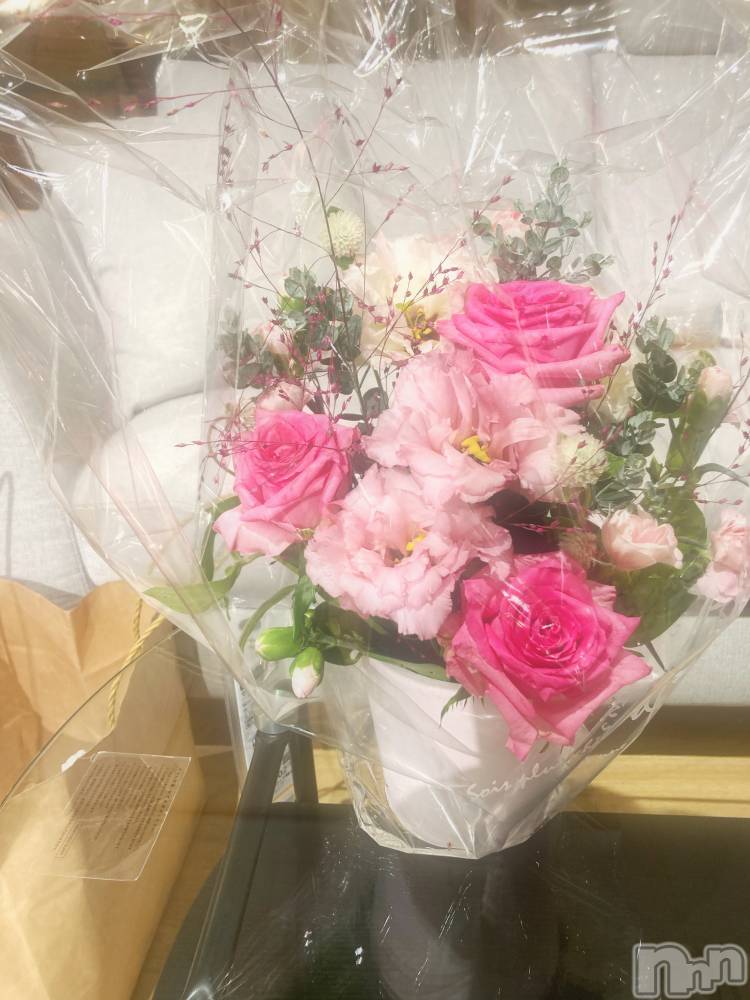 三条デリヘル人妻じゅんちゃん-出稼ぎ0！地元の奥様専門-(ヒトヅマジュンチャン) 皐月すずは☆天然癒し奥様(41)の9月30日写メブログ「フローレス11号室でお会い出来たYさんへ」