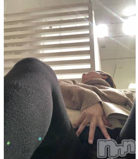 三条デリヘル人妻じゅんちゃん-出稼ぎ0！地元の奥様専門-(ヒトヅマジュンチャン) 皐月すずは☆天然癒し奥様(41)の3月10日写メブログ「明日は出勤です😌🩷」