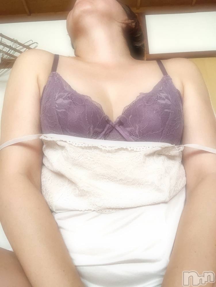 三条デリヘル人妻じゅんちゃん-出稼ぎ0！地元の奥様専門-(ヒトヅマジュンチャン) 皐月すずは☆天然癒し奥様(41)の7月8日写メブログ「今日も夏日！」