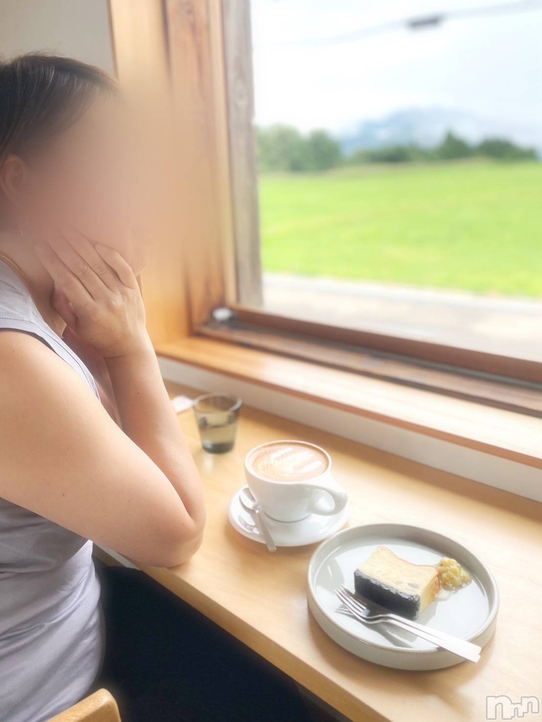 三条人妻デリヘル人妻じゅんちゃん-出稼ぎ0！地元の奥様専門-(ヒトヅマジュンチャン)皐月すずは(41)の2025年8月17日写メブログ「昨日は」