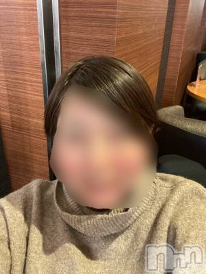 三条デリヘル 人妻じゅんちゃん-出稼ぎ0！地元の奥様専門-(ヒトヅマジュンチャン) 皐月すずは☆天然癒し奥様(41)の12月11日写メブログ「明後日出勤します🩷」