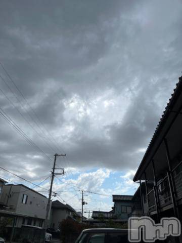 新潟人妻デリヘル熟女の風俗 最終章(ジュクジョノフウゾクサイシュウショウ)みま(45)の2024年5月16日写メブログ「怪しい雲行き･･･」