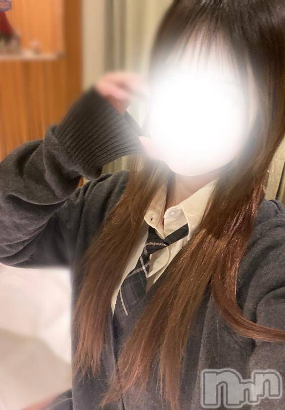 新潟デリヘルMelt(メルト)なぎ(20)の2026年5月26日写メブログ「制服」