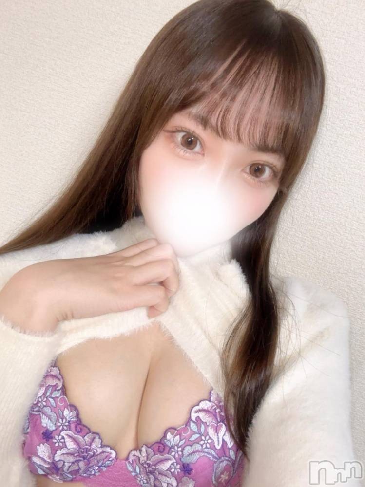 長岡デリヘルROOKIE(ルーキー) まな(20)の10月29日写メブログ「11月出勤するよ👼🏻🎶」