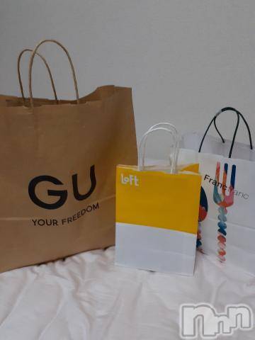 新潟デリヘル奥様特急 新潟店(オクサマトッキュウニイガタテン) そりな(38)の9月1日写メブログ「女の子の日だから…」