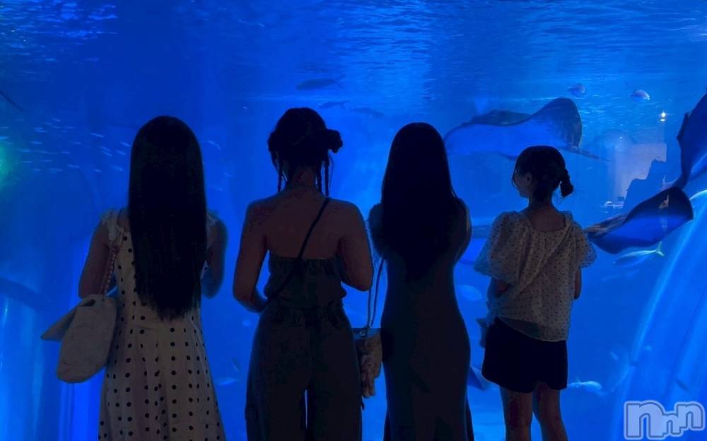 ܱʥå륺СGirls bar Zenith(륺С˥) ޤ819̥֥🐬🐟🐠