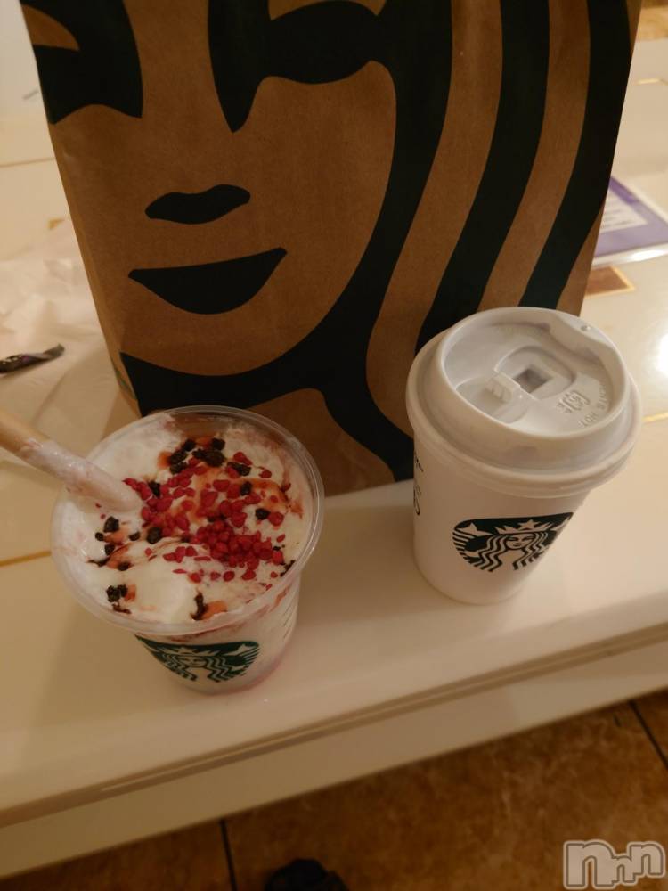 長岡デリヘルBIANCA～主人の知らない私～長岡店(ビアンカナガオカテン) 篠宮　るう(39)の10月22日写メブログ「スタバうまい！😋」