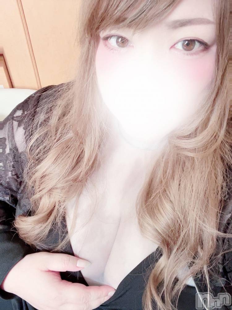 三条デリヘル新潟三条燕ちゃんこ(ニイガタサンジョウツバメチャンコ) もみじ(35)の11月12日写メブログ「寒い」