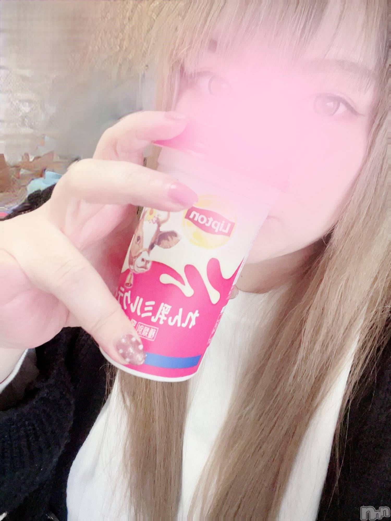 三条ぽっちゃり新潟三条燕ちゃんこ(ニイガタサンジョウツバメチャンコ)もみじ(35)の2024年5月26日写メブログ「ペコッ」