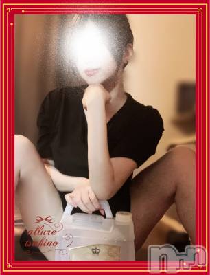 新潟メンズエステ allure(アリュール) 月乃　栞(ヒミツ)の11月28日写メブログ「空っぽです🩵」