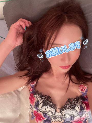 上田発人妻デリヘルBIBLE～奥様の性書～(バイブル～オクサマノセイショ～) ◇マコト◇(42)の8月25日写メブログ「嬉しい⤴︎⤴︎明日🥰」