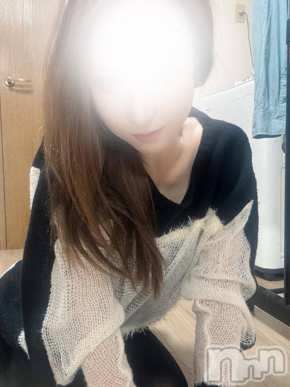 上田発デリヘルBIBLE～奥様の性書～(バイブル～オクサマノセイショ～) ◇マコト◇(42)の11月23日写メブログ「出勤します🤗」