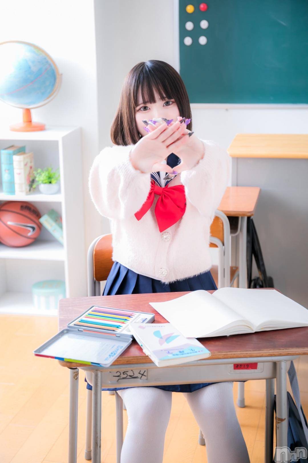 上田発デリヘルcharmant 上田・佐久(シャルマンウエダ・サク)なみ(20)の2024年12月7日写メブログ「いるよ～🫶」