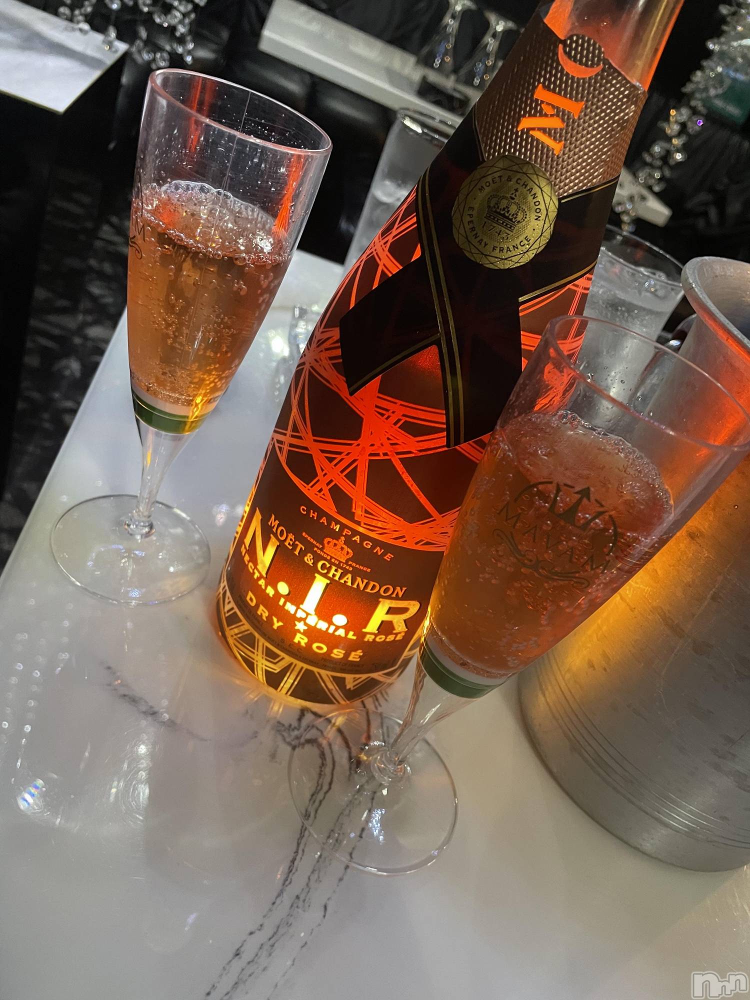 Х顦ֽϽХ Lips(奯祭Хåץ) 2025ǯ515̥֥֥⥨ԥ🍾✨