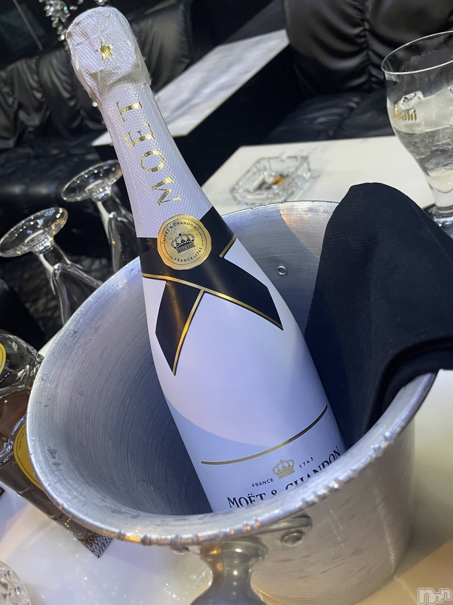 Х顦ֽϽХ Lips(奯祭Хåץ) 2025ǯ724̥֥֤꤬Ȥޤ🫧🍾