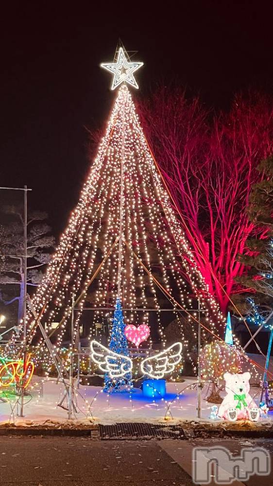 長岡デリヘル長岡人妻市(ナガオカヒトヅマイチ) 彩春【いろは】★大人可愛い(37)の12月26日写メブログ「年内ラスト🩷」