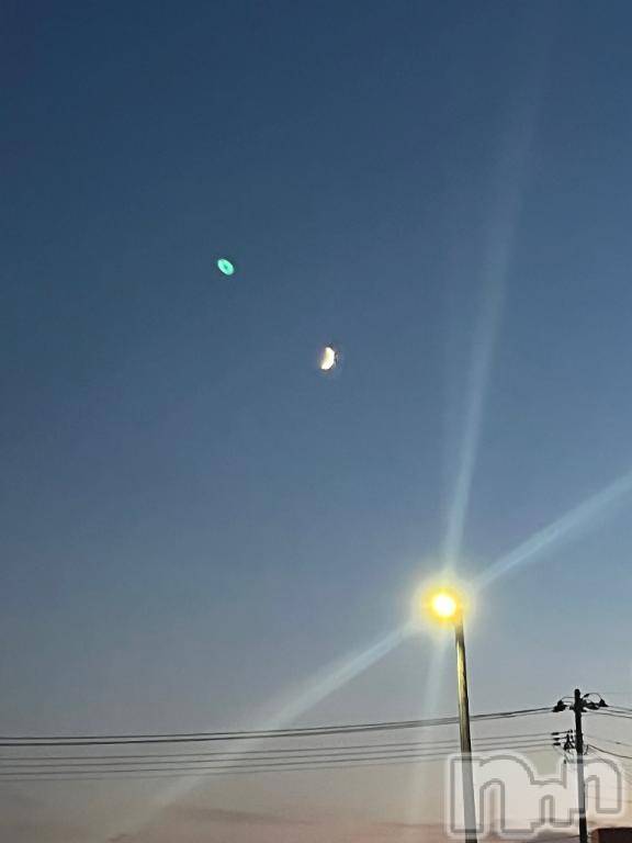 長岡デリヘル長岡人妻市(ナガオカヒトヅマイチ) 彩春【いろは】★大人可愛い(37)の9月27日写メブログ「明日😆」