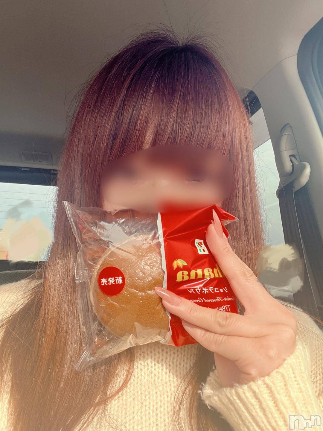 長岡人妻デリヘル長岡人妻市(ナガオカヒトヅマイチ)彩春【いろは】★大人可愛い(37)の2024年11月20日写メブログ「新発売ってさ」