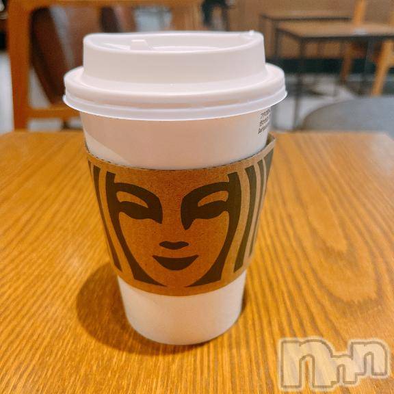 長岡デリヘル長岡人妻市(ナガオカヒトヅマイチ)彩春【いろは】★大人可愛い(37)の2025年10月16日写メブログ「何で❓」