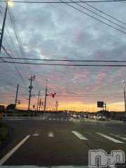 長岡デリヘル長岡人妻市(ナガオカヒトヅマイチ) いろは★笑顔に惚れて 縮まる距離(37)の10月6日写メブログ「明日✨」