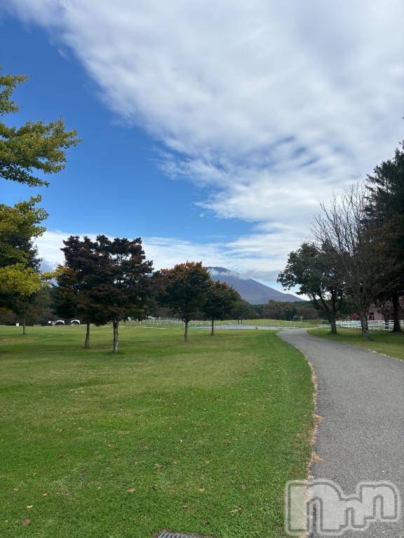 佐久発デリヘル佐久上田人妻隊(サクウエダヒトヅマタイ) みやび(35)の11月8日写メブログ「おはようございます⭐︎」