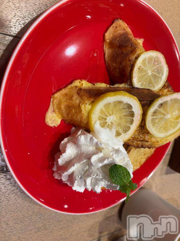 佐久発デリヘル佐久上田人妻隊(サクウエダヒトヅマタイ) みやび(35)の11月9日写メブログ「こんばんは！」