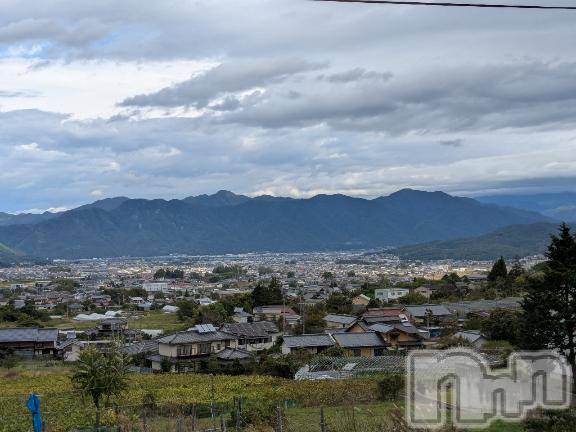 上田発デリヘル人妻華道 上田店(ヒトヅマハナミチウエダテン) 【熟女】しおり(48)の11月3日写メブログ「おはようございます☆」