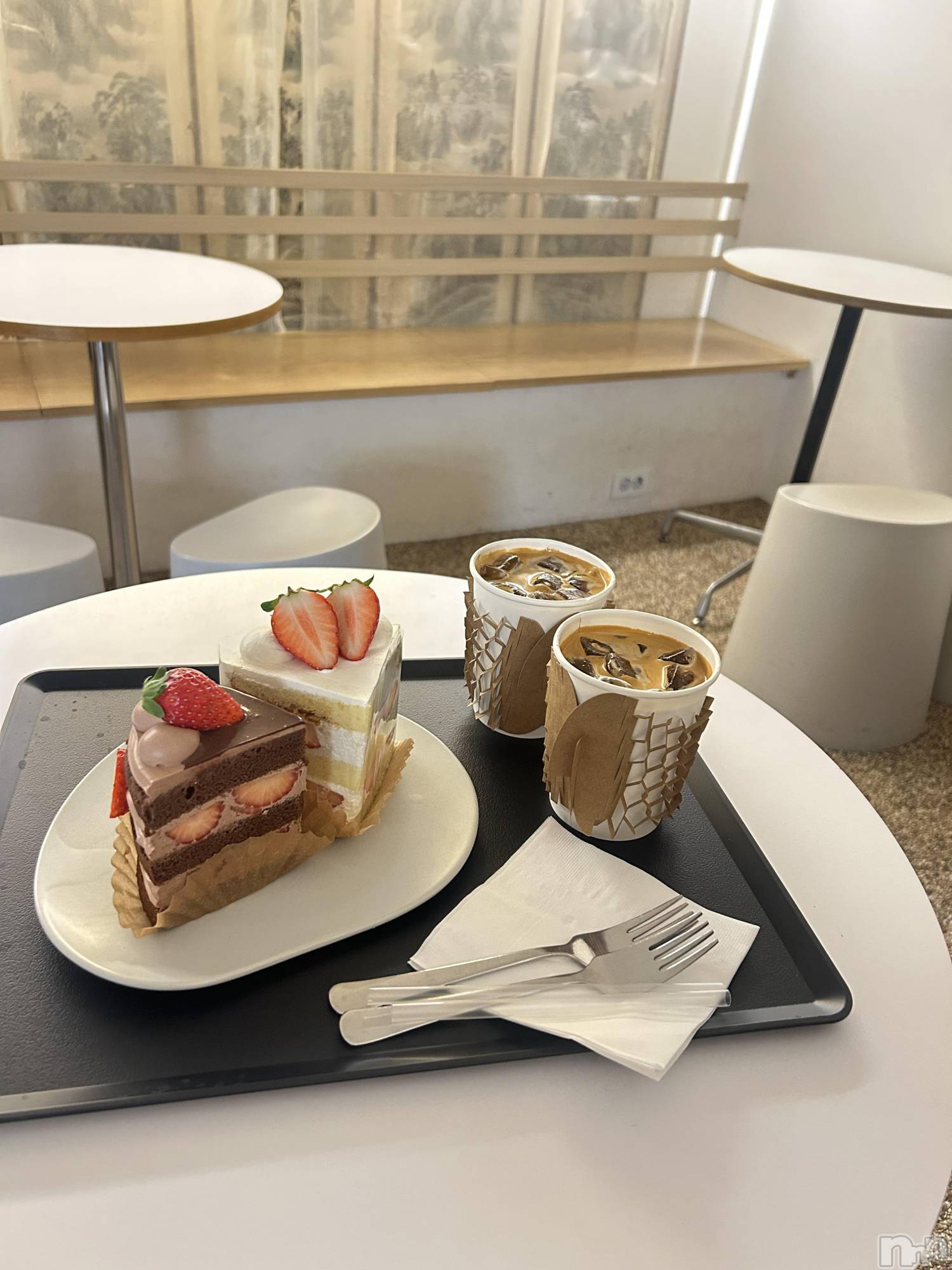 ��Ʋ���ʥå��������륺�С�LOUNGE ICHI ������(�饦�󥸥���) ��2026ǯ5��8���̥�֥����ֹ⤹��( ��_�� )��