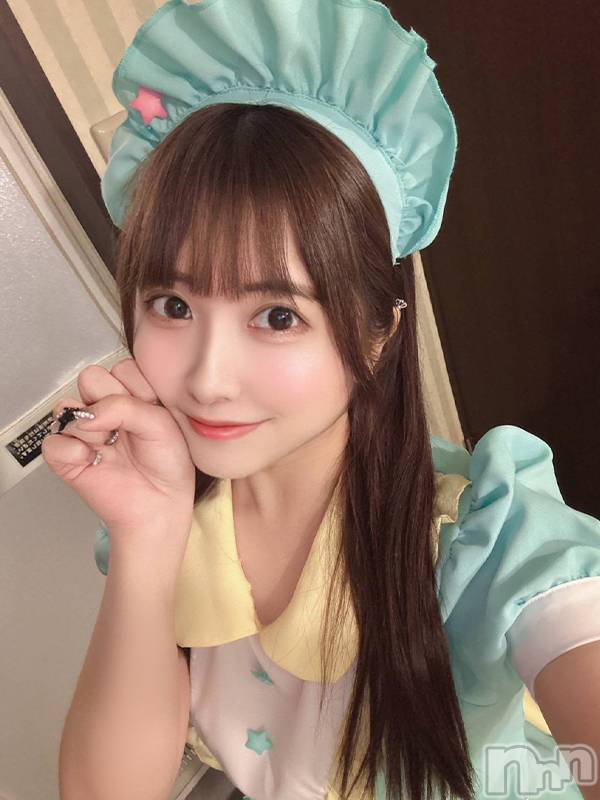 月乃あゆり