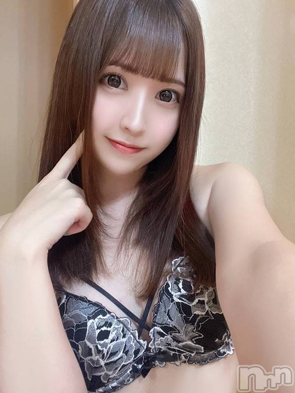 月乃あゆり