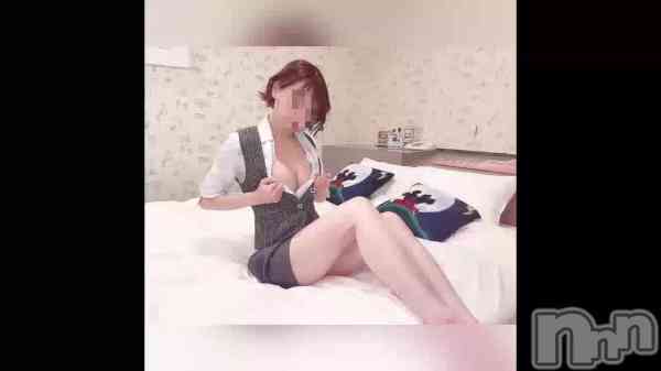 おみの動画 おすすめのコスプレ