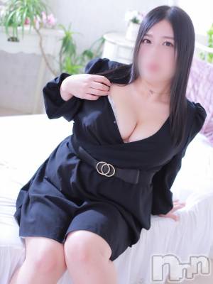 ゆい(27) 身長163cm、スリーサイズB115(G以上).W92.H104。新潟デリヘル 新潟市鳥屋野潟ちゃんこ(ニイガタシトヤノガタチャンコ)在籍。