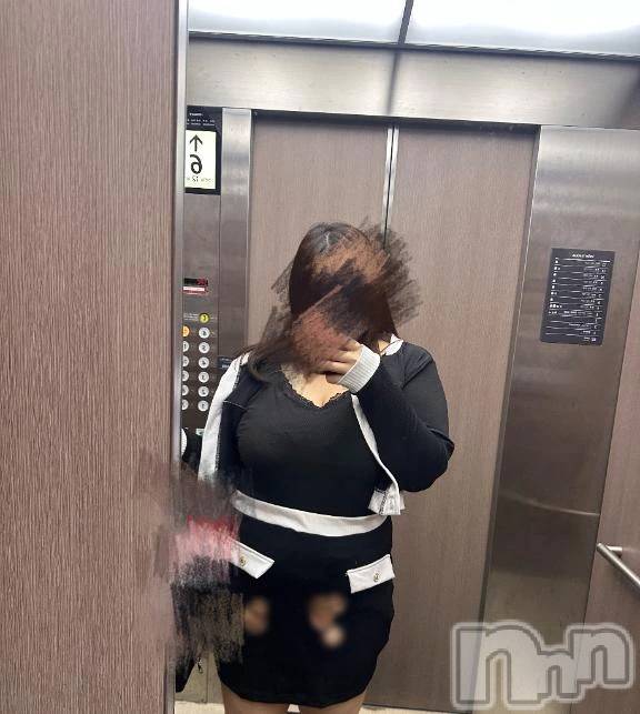 新潟デリヘル新潟市鳥屋野潟ちゃんこ(ニイガタシトヤノガタチャンコ)らん(29)の2026年6月27日写メブログ「密室からはじまる」