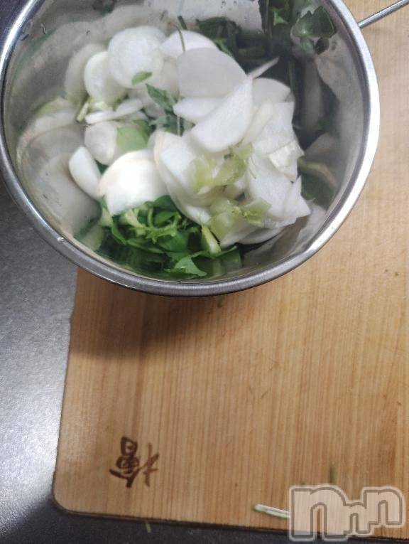 新潟デリヘル新潟市鳥屋野潟ちゃんこ(ニイガタシトヤノガタチャンコ)まこ(45)の2026年1月7日写メブログ「七草がゆ？！」